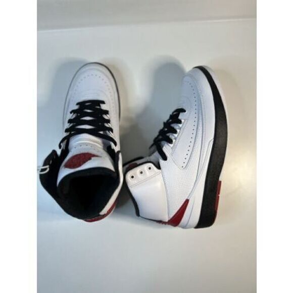 Jordan 2 OG Chicago 2022 Men’s Size 8 - Picture 5 of 9